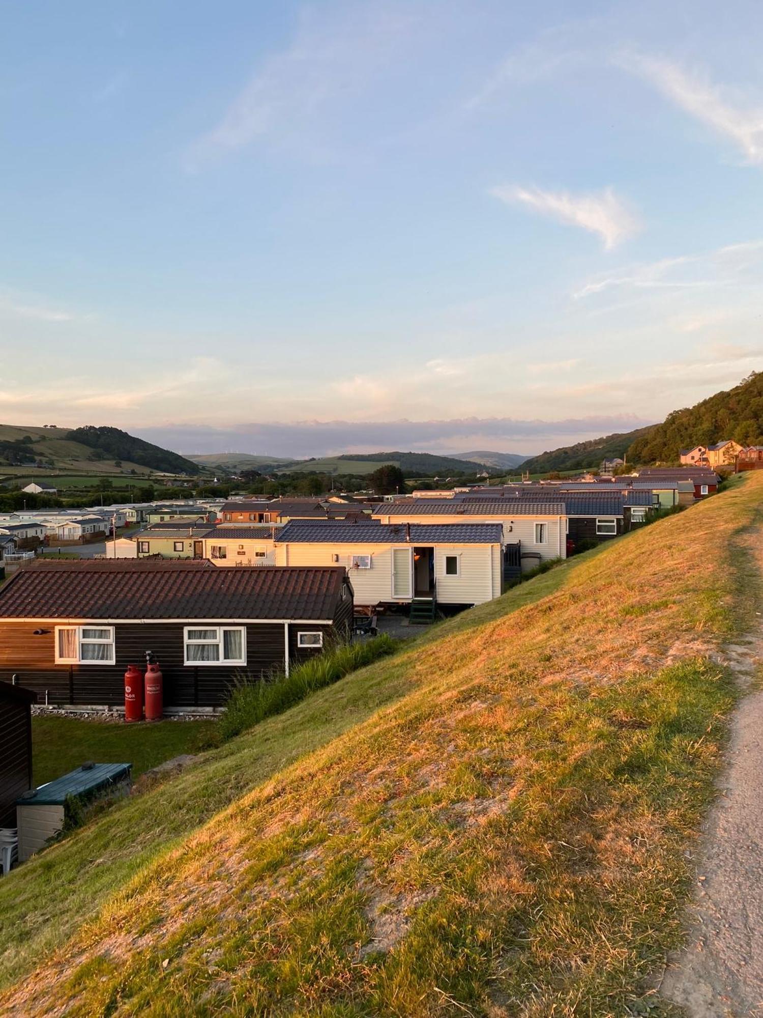 Chalet 5 Clarach Bay Aberystwyth Exterior photo
